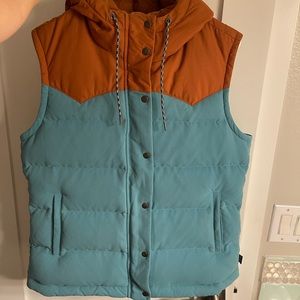 Patagonia Bivy vest with rare mushroom lining.  NWOT. Size Large